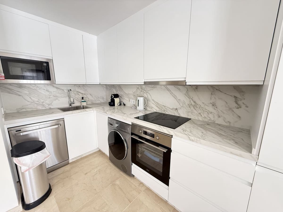2 soverom Leilighet til salgs i Marbella med svømmebasseng - € 539 000 (Ref: 9961862)