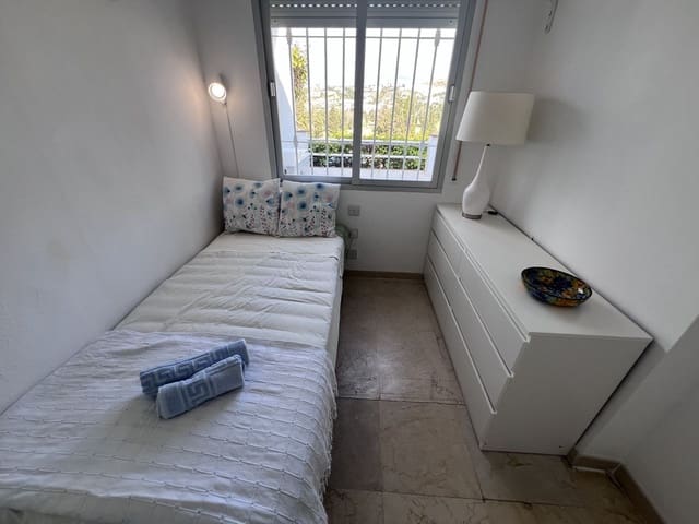 3 sovrum Hus till salu i Benahavís med pool garage - 469 000 € (Ref: 9984196)