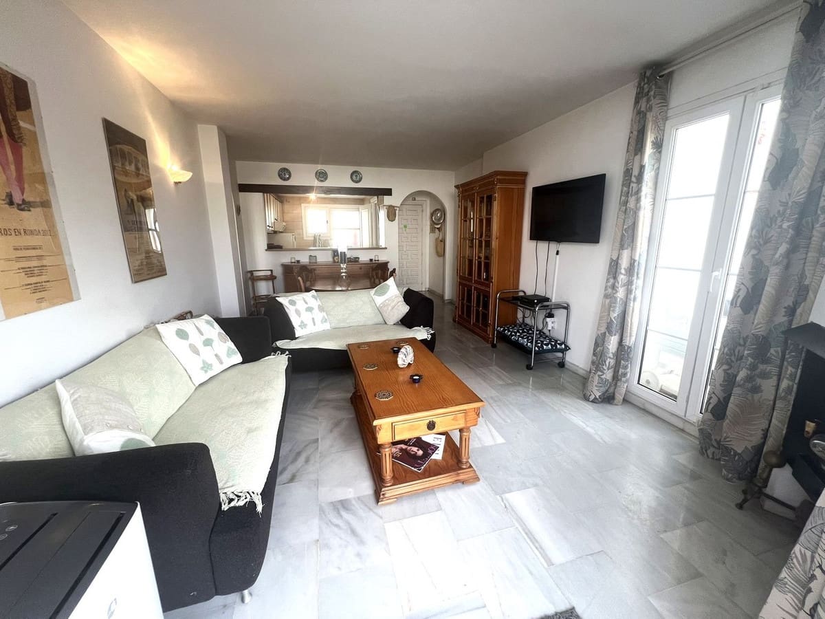 2 sypialnia Apartament na sprzedaż w Benahavis z basenem garażem - 299 000 € (Ref: 9984197)
