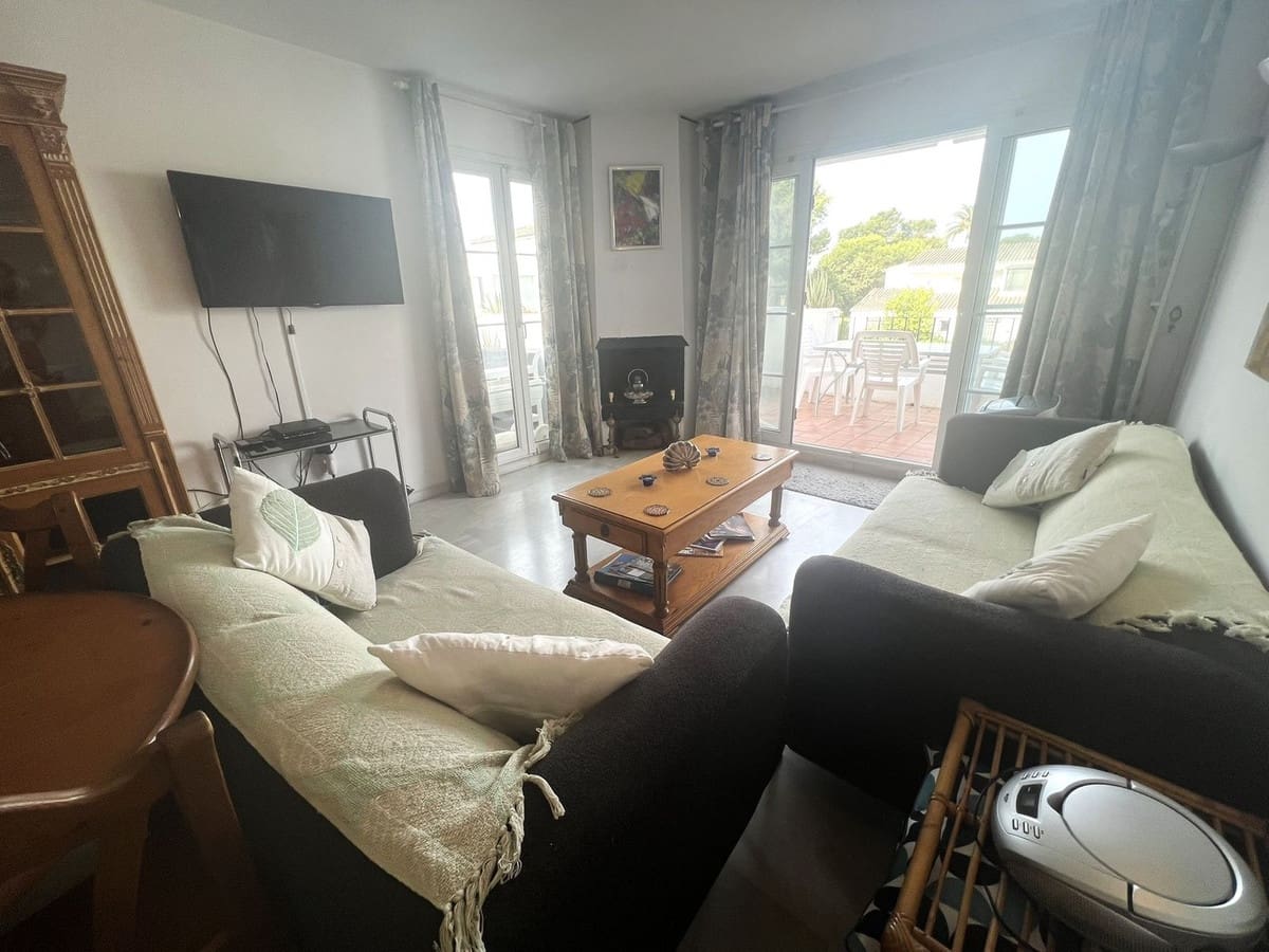 2 sypialnia Apartament na sprzedaż w Benahavis z basenem garażem - 299 000 € (Ref: 9984197)