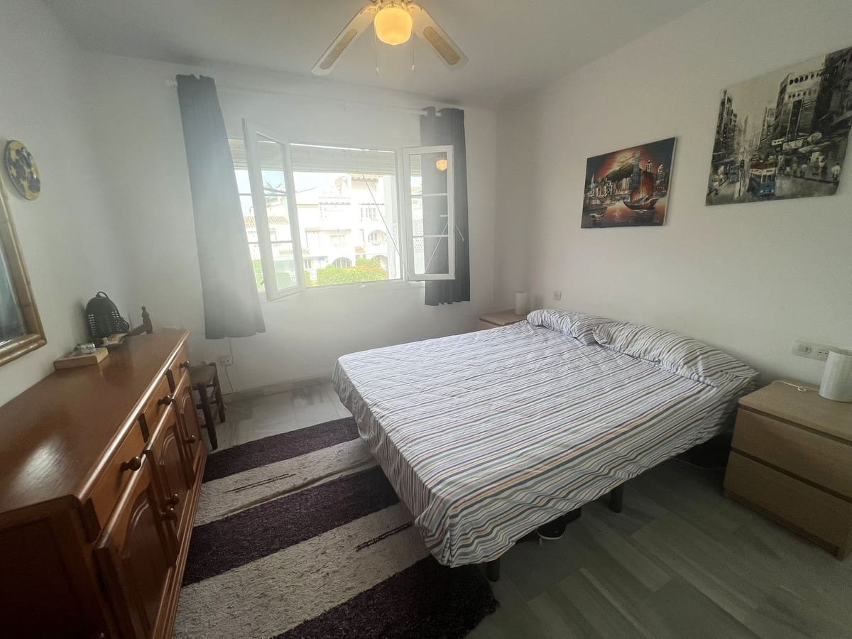 2 sypialnia Apartament na sprzedaż w Benahavis z basenem garażem - 299 000 € (Ref: 9984197)