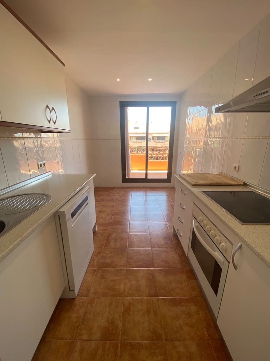 2 soveværelse Lejlighed til salg i Marbella med swimmingpool garage - € 699.000 (Ref: 9984199)