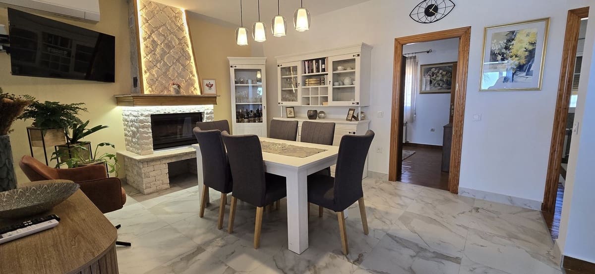 Chalet de 5 habitaciones en Coín en venta con piscina garaje - 1.470.000 € (Ref: 9984203)