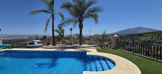 Chalet de 5 habitaciones en Coín en venta con piscina garaje - 1.470.000 € (Ref: 9984203)