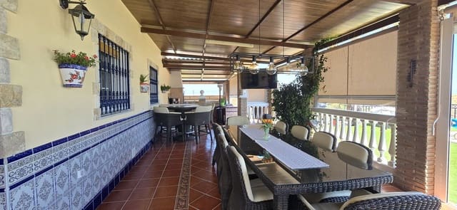 Chalet de 5 habitaciones en Coín en venta con piscina garaje - 1.470.000 € (Ref: 9984203)