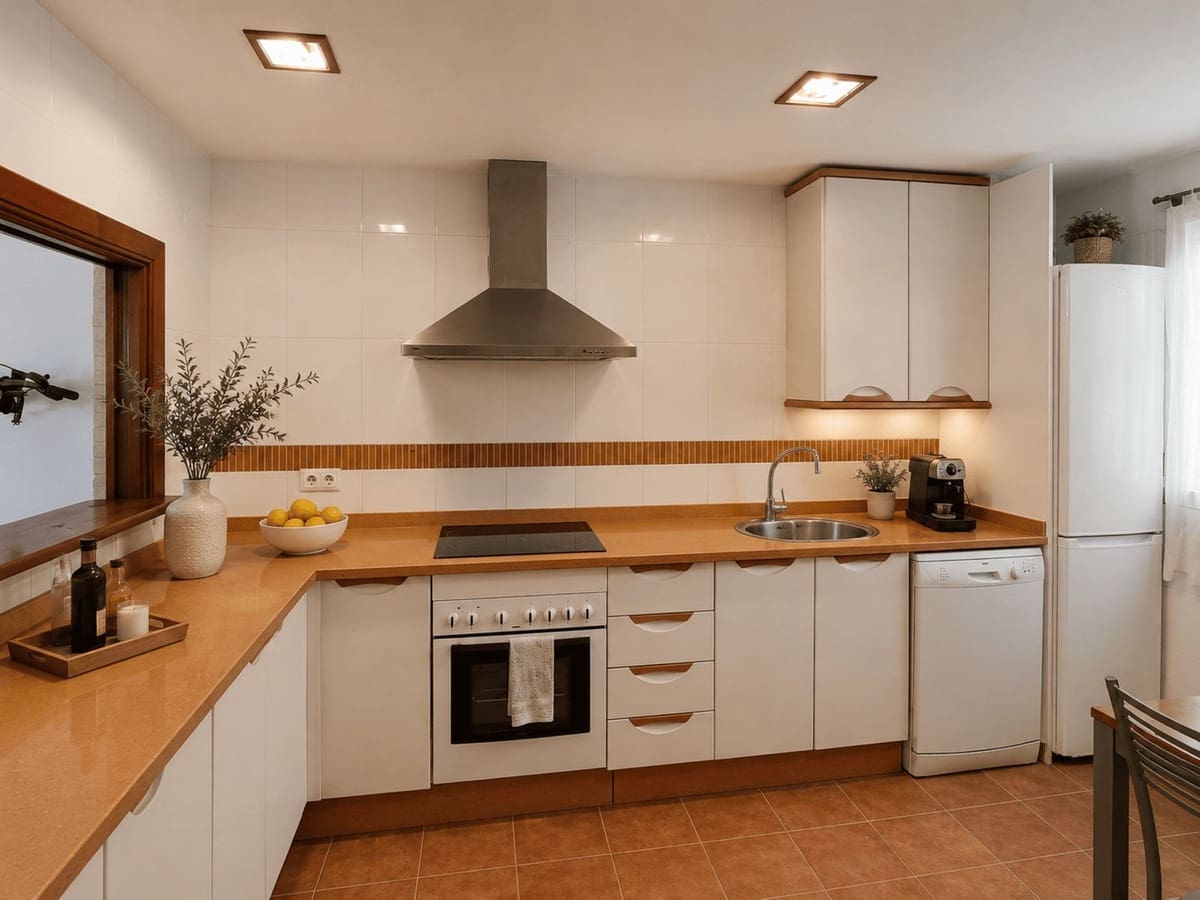 3 Zimmer Haus zu verkaufen in Alhaurin el Grande mit Pool Garage - 369.500 € (Ref: 9984204)