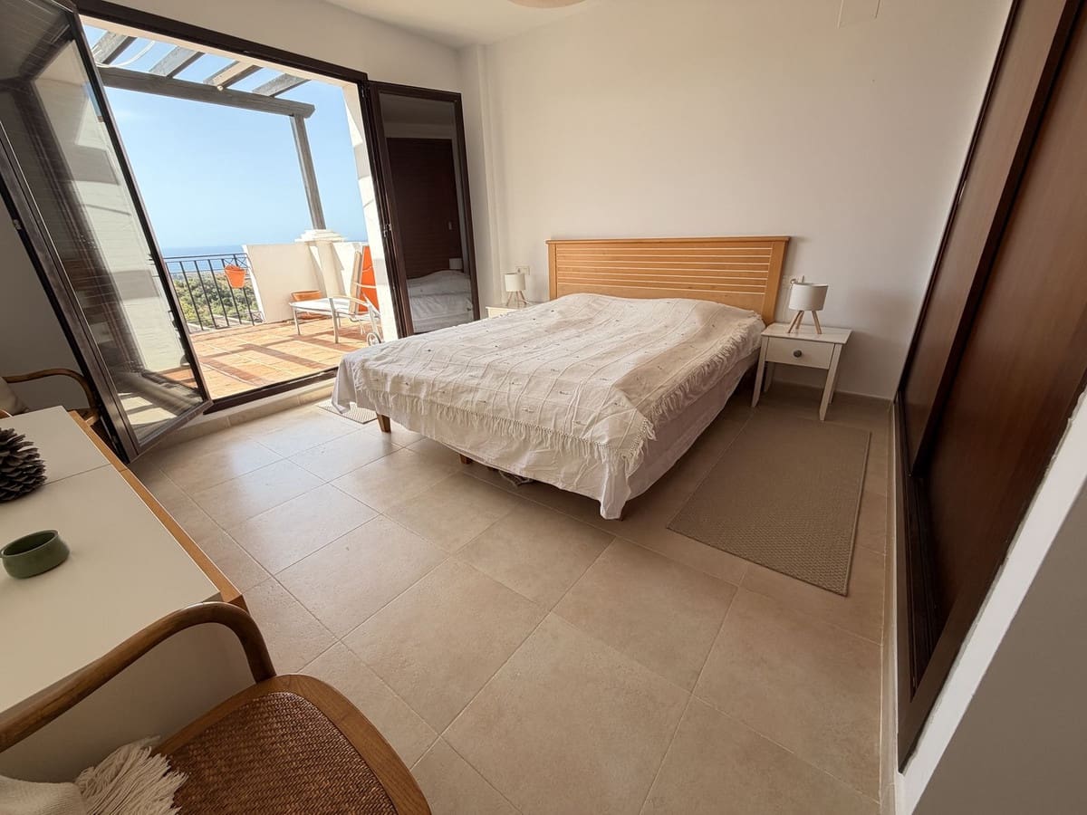 2 chambre Appartement à vendre à Marbella avec piscine garage - 569 000 € (Ref: 9984205)