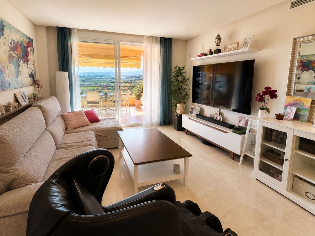 2 Zimmer Apartment zu verkaufen in Cancelada mit Pool Garage - 450.000 € (Ref: 9984206)