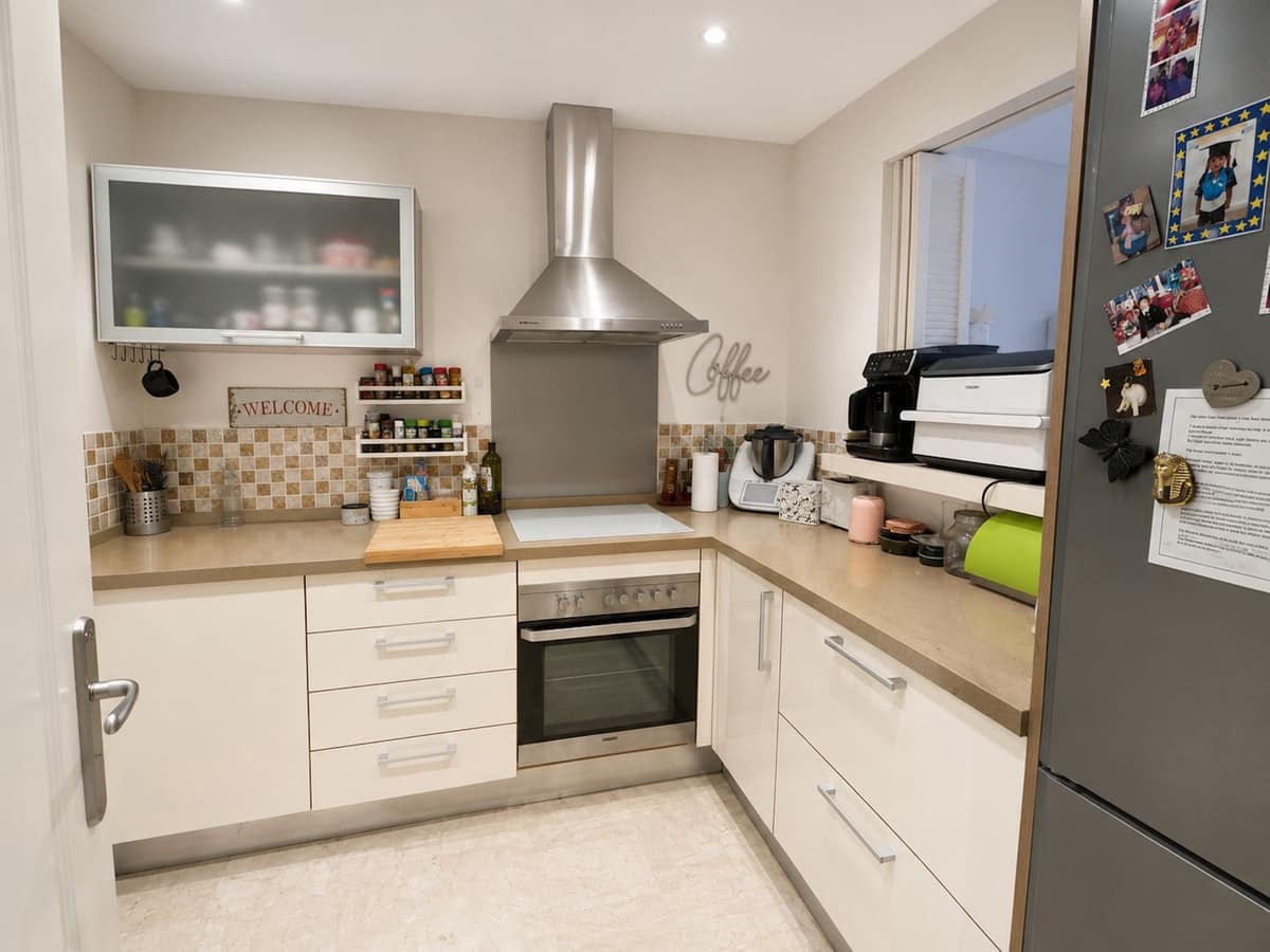 2 Zimmer Apartment zu verkaufen in Cancelada mit Pool Garage - 450.000 € (Ref: 9984206)