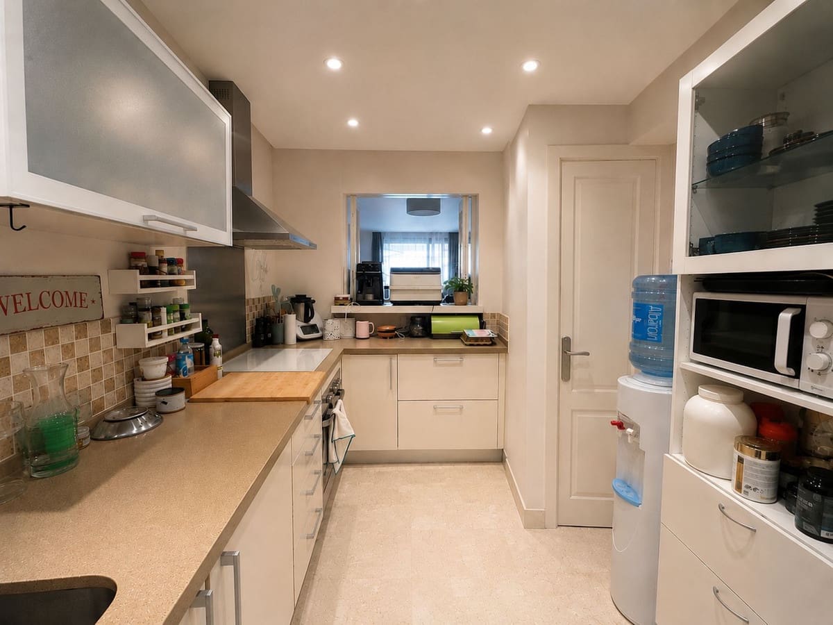 2 Zimmer Apartment zu verkaufen in Cancelada mit Pool Garage - 450.000 € (Ref: 9984206)