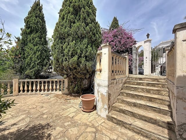 4 makuuhuone Huvila myytävänä paikassa Puerto de la Torre, Málaga kaupunki mukana uima-altaan 
autotalli - 850 000 € (Ref: 9999753)