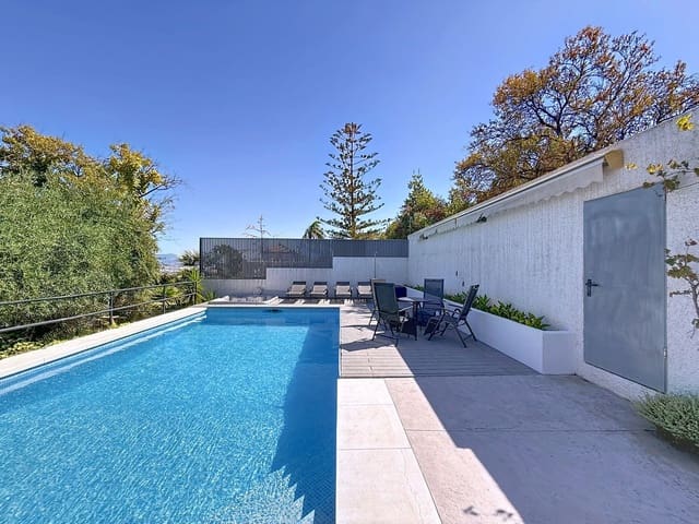 4 soverom Villa til salgs i Alhaurín de la Torre med svømmebasseng garasje - € 749 000 (Ref: 9999754)