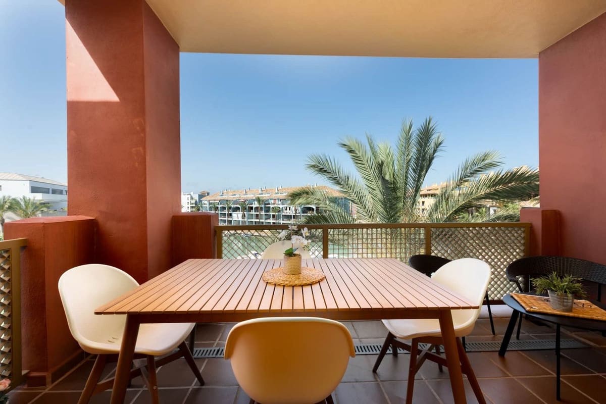 3 slaapkamer Appartement te koop in Cadiz stad met garage - € 595.000 (Ref: 9999758)
