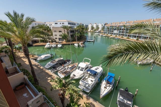 3 slaapkamer Appartement te koop in Cádiz stad met garage - € 595.000 (Ref: 9999758)