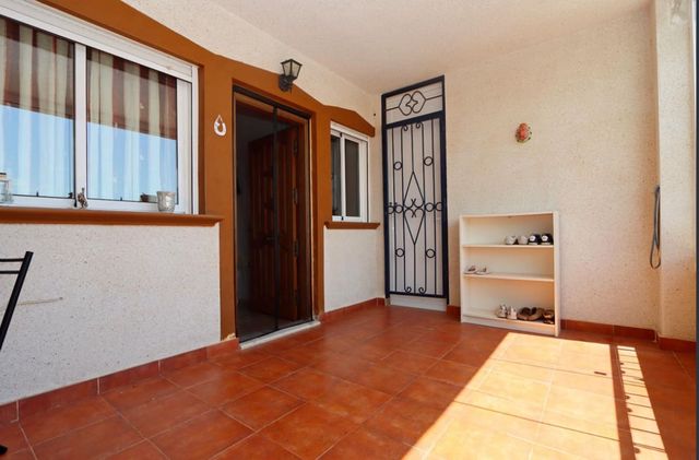 2 quarto Apartamento para venda em Punta Prima, Orihuela com piscina - 149 000 € (Ref: 10035758)