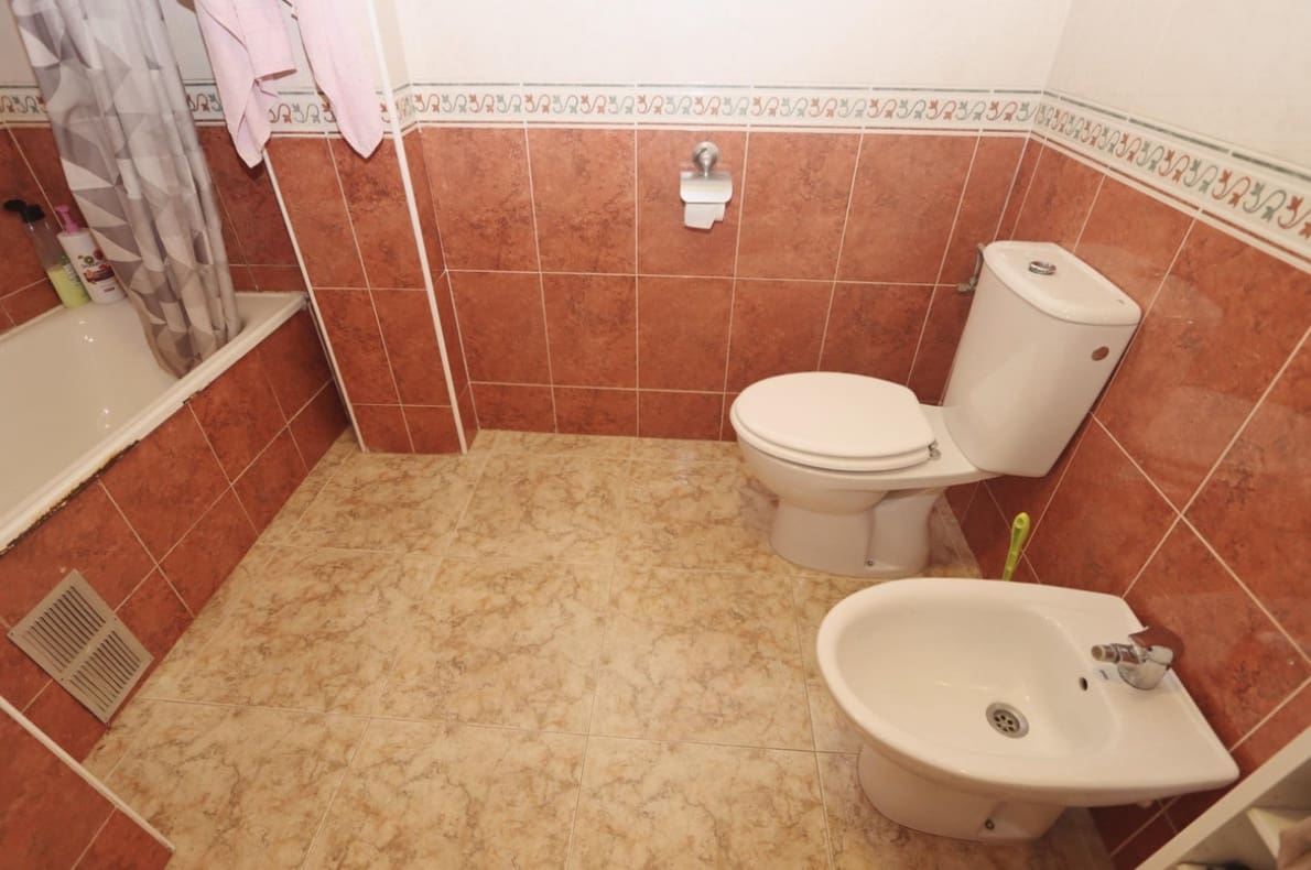 2 quarto Apartamento para venda em Orihuela Costa com piscina - 149 000 € (Ref: 10035758)