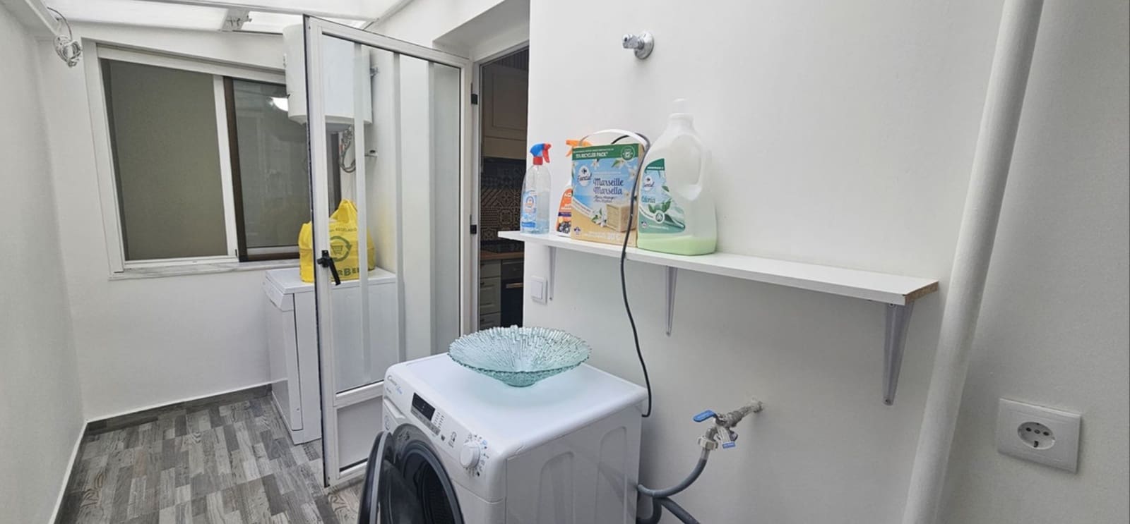2 bedroom Apartment for sale in Torrevieja - € 140,000 (Ref: 10065216)