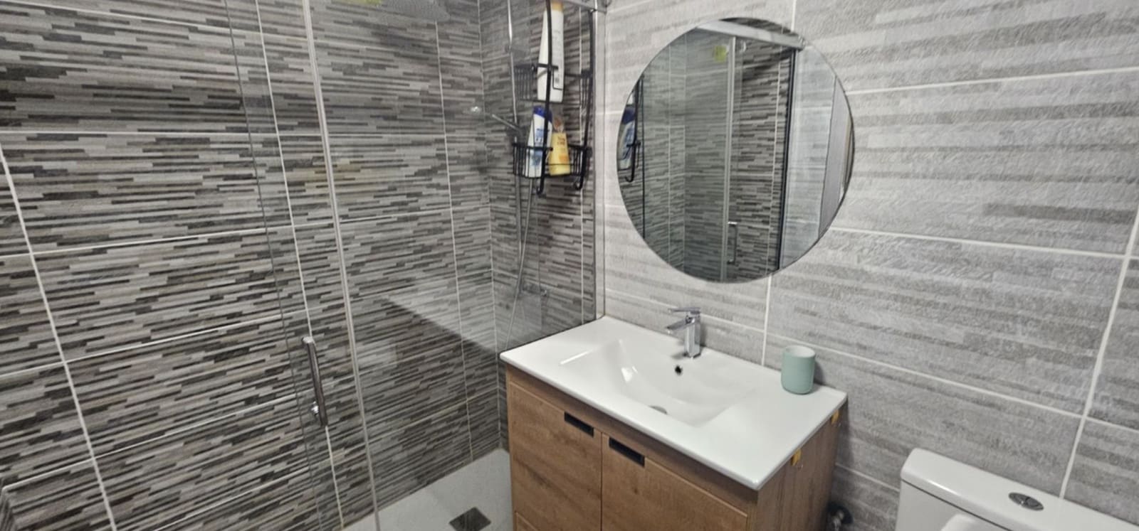 2 bedroom Apartment for sale in Torrevieja - € 140,000 (Ref: 10065216)