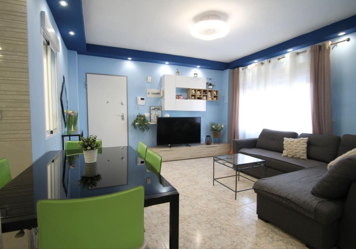2 makuuhuone Huoneisto myytävänä paikassa Torrevieja - 149 000 € (Ref: 10065217)