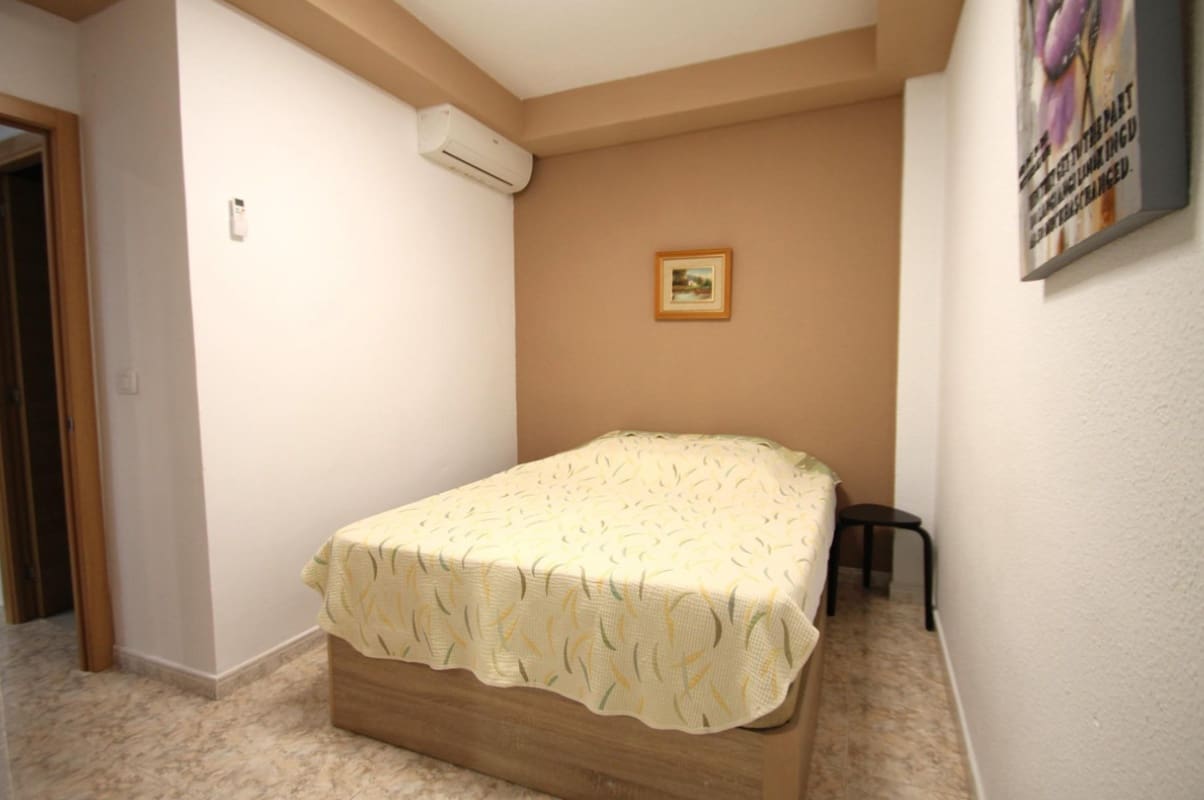 2 makuuhuone Huoneisto myytävänä paikassa Torrevieja - 149 000 € (Ref: 10065217)