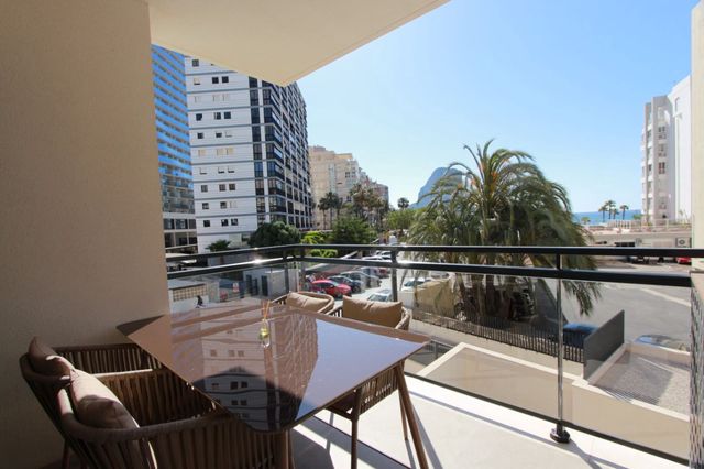 2 sovrum Lägenhet till salu i Calpe / Calp med pool garage - 460 000 € (Ref: 10098175)