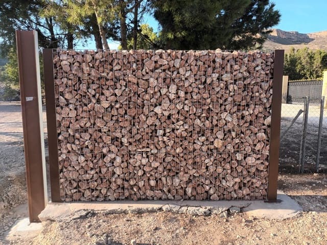 2 quarto Moradia para venda em La Romana com piscina - 342 000 € (Ref: 9013268)