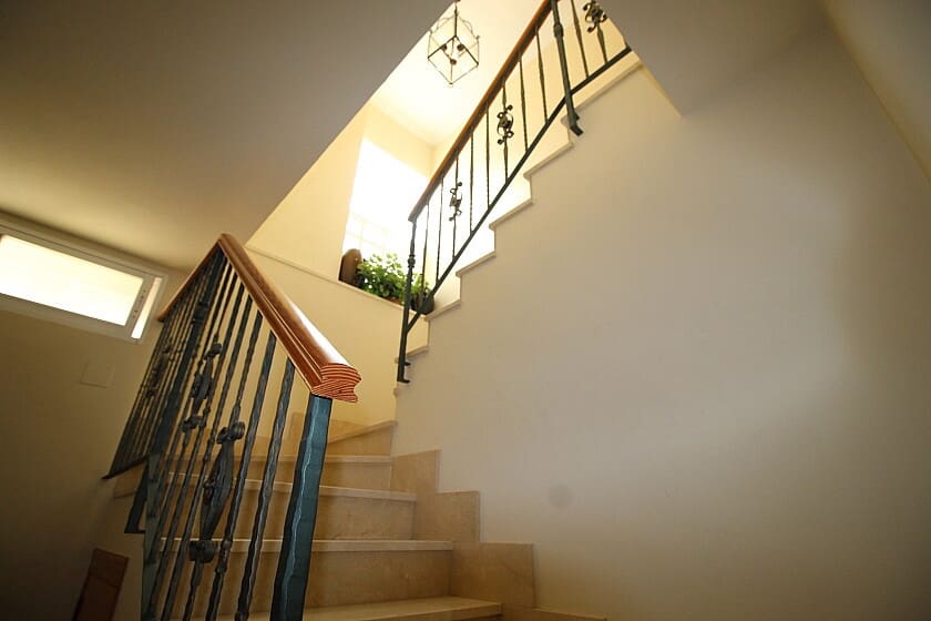 5 bedroom Villa for sale in Elche / Elx with pool - € 690,000 (Ref: 9030182)