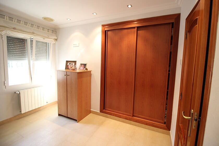 5 bedroom Villa for sale in Elche / Elx with pool - € 690,000 (Ref: 9030182)