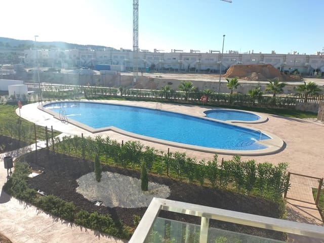 3 quarto Casa em Banda para venda em Desamparados - Hurchillo - Torremendo, Orihuela com piscina - 299 900 € (Ref: 9111179)