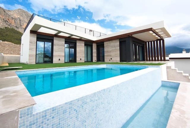 3 soveværelse Byhus til salg i Polop med swimmingpool - € 535.000 (Ref: 9111192)