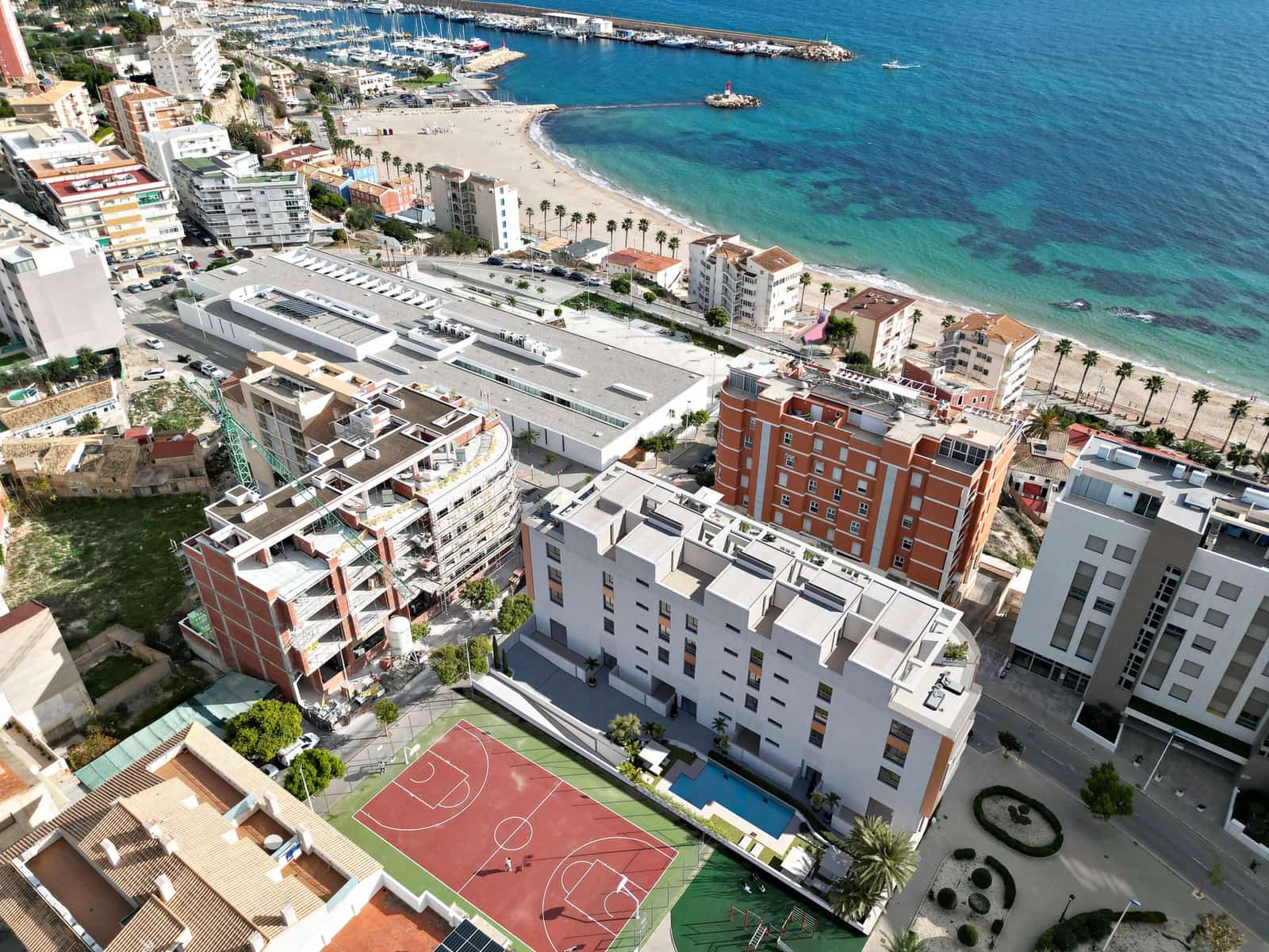 2 Zimmer Apartment zu verkaufen in La Villajoyosa / Vila Joiosa mit Pool - 450.000 € (Ref: 9466689)