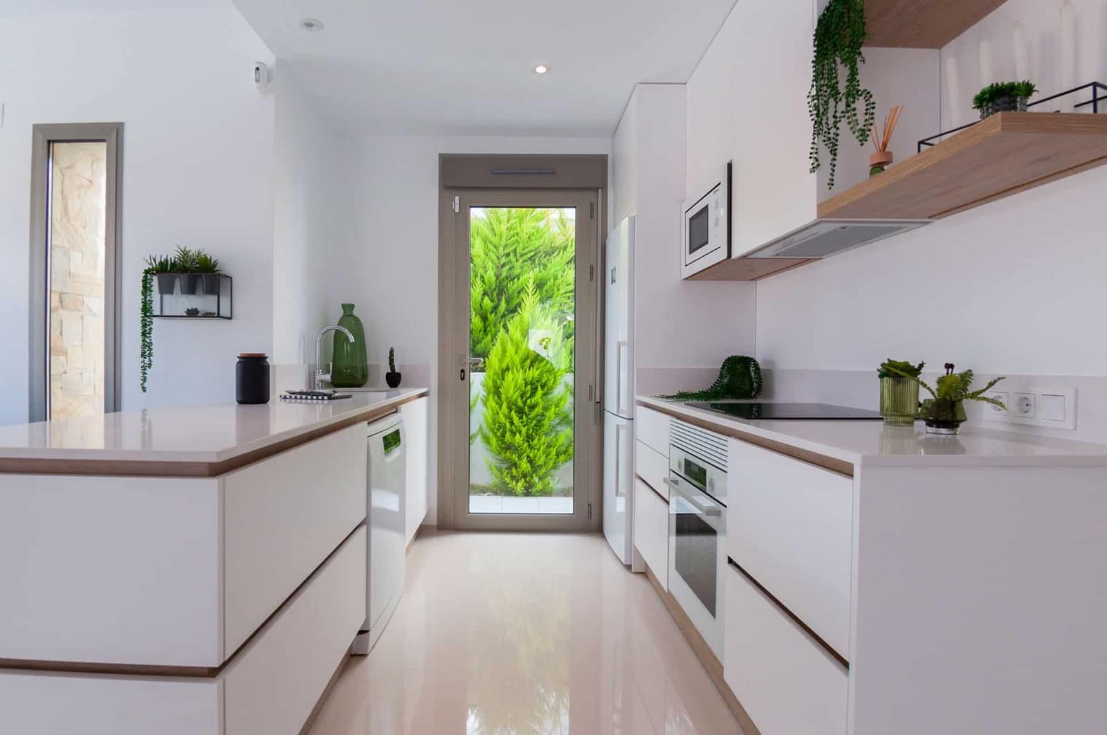 Chalet de 3 habitaciones en Los Alcázares en venta - 544.841 € (Ref: 9466983)