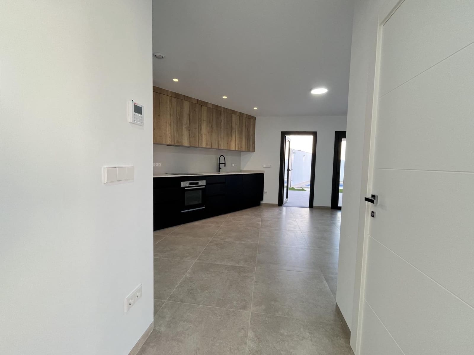Chalet de 3 habitaciones en San Pedro del Pinatar en venta - 395.000 € (Ref: 9467118)