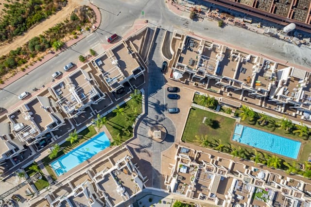 2 chambre Appartement à vendre à Los Balcones - Los Altos, Torrevieja avec piscine - 299 000 € (Ref: 9467486)