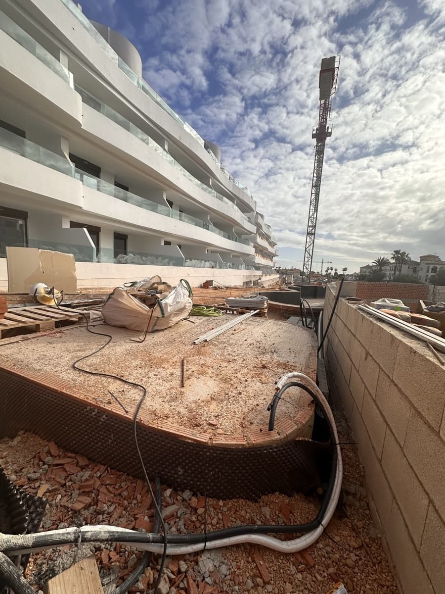 3 sovrum Lägenhet till salu i Playa Flamenca med pool - 419 000 € (Ref: 9467496)