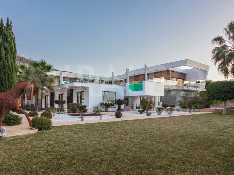 6 makuuhuone Huvila myytävänä paikassa Javea / Xabia - 3 850 000 € (Ref: 9467569)