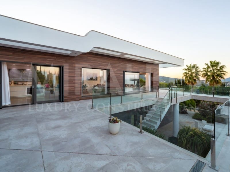 6 makuuhuone Huvila myytävänä paikassa Javea / Xabia - 3 850 000 € (Ref: 9467569)