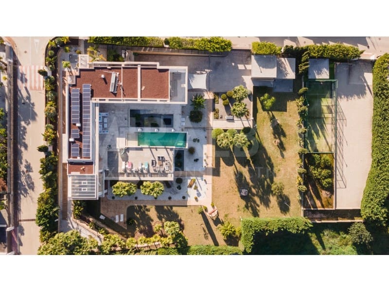 6 makuuhuone Huvila myytävänä paikassa Javea / Xabia - 3 850 000 € (Ref: 9467569)