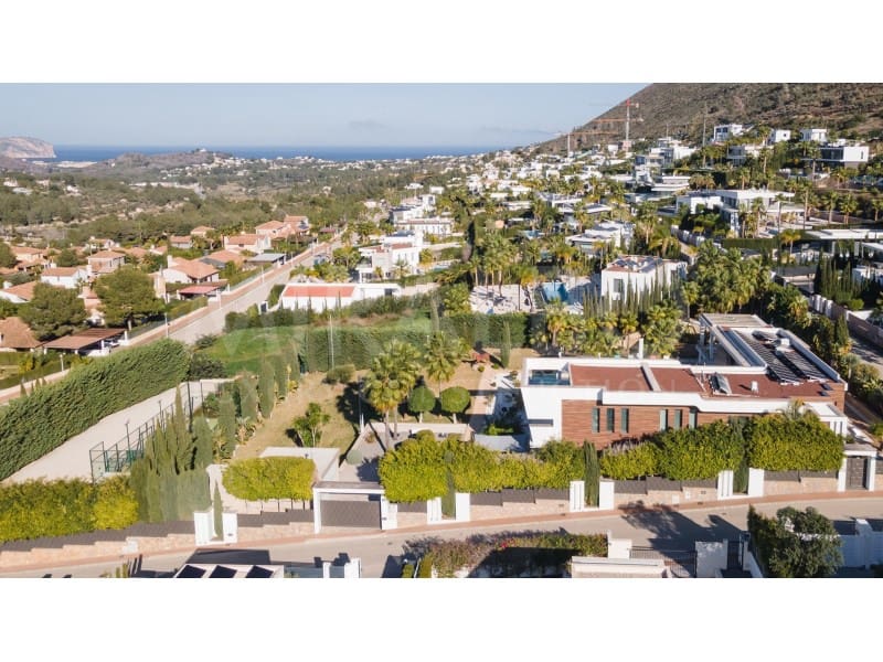 6 makuuhuone Huvila myytävänä paikassa Javea / Xabia - 3 850 000 € (Ref: 9467569)