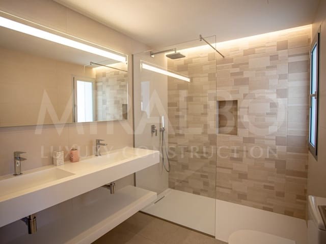 4 slaapkamer Villa te koop in Cumbre del Sol, Benitachell / Benitatxell - € 1.499.000 (Ref: 9467570)