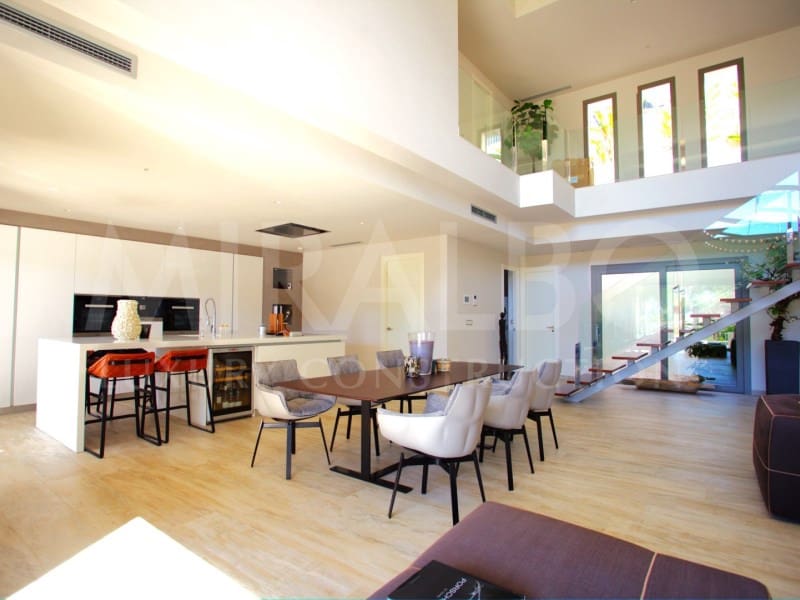 5 makuuhuone Huvila myytävänä paikassa Altea la Vella - 1 390 000 € (Ref: 9467579)