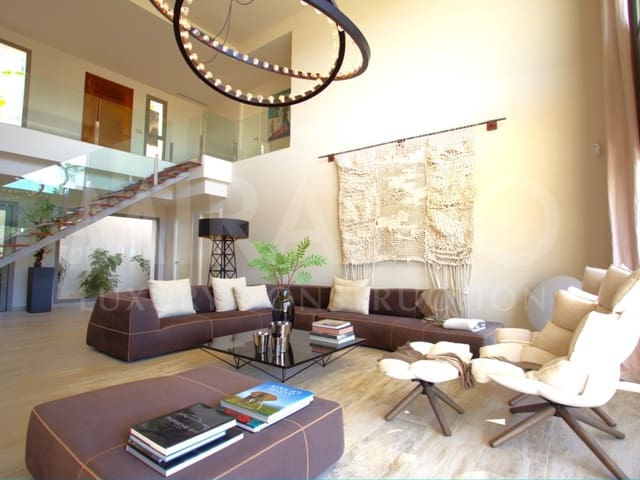 5 makuuhuone Huvila myytävänä paikassa Altea la Vella, Altea - 1 390 000 € (Ref: 9467579)