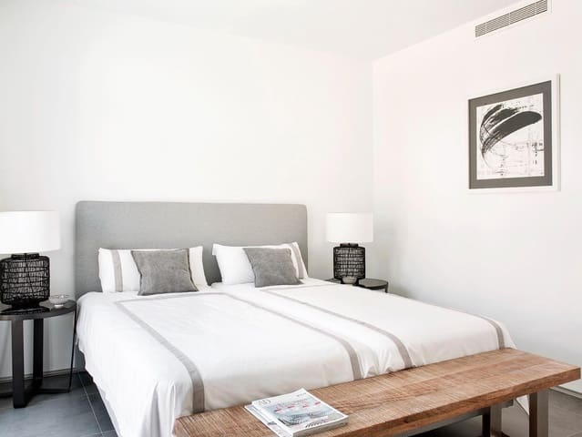 Chalet de 4 habitaciones en La Manga Club, Cartagena en venta con piscina - 840.000 € (Ref: 9505819)