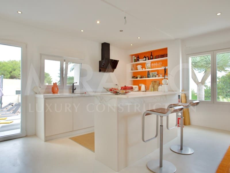 4 slaapkamer Villa te koop in Javea / Xabia met garage - € 980.000 (Ref: 9536655)