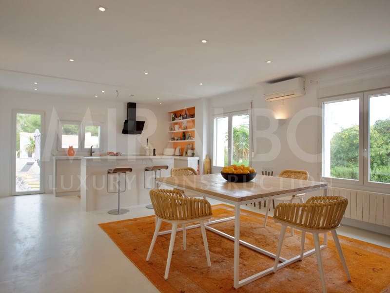 4 slaapkamer Villa te koop in Javea / Xabia met garage - € 980.000 (Ref: 9536655)