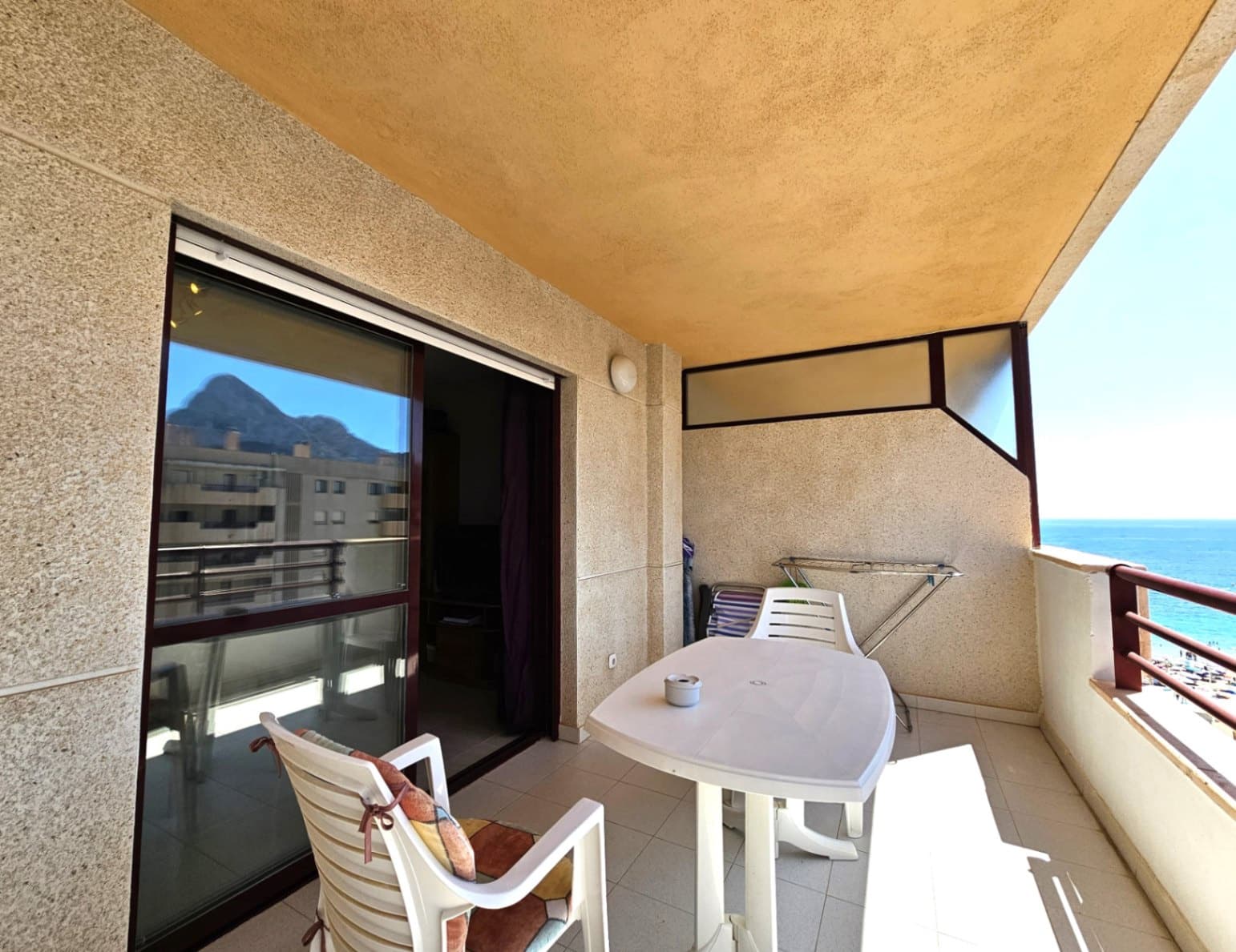 2 makuuhuone Huoneisto myytävänä paikassa Calpe / Calp mukana uima-altaan - 485 000 € (Ref: 9588391)