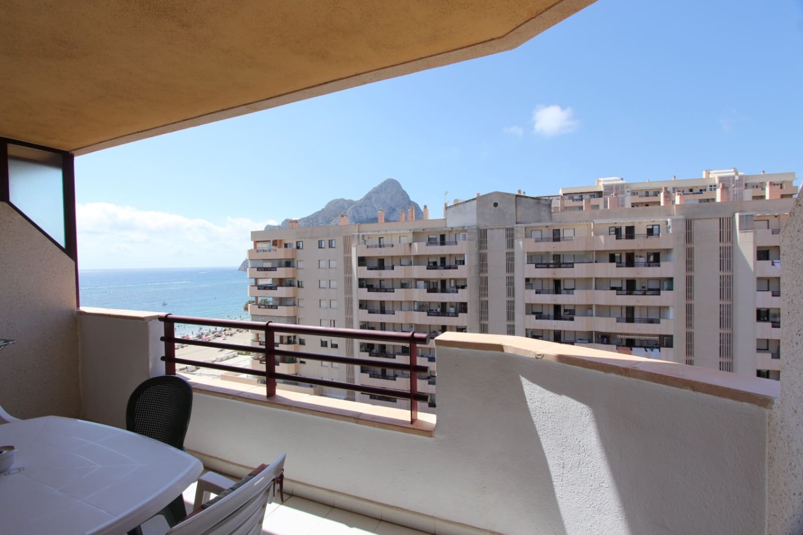 2 bedroom Apartment for sale in Calpe / Calp with pool - € 485,000 (Ref: 9588391)