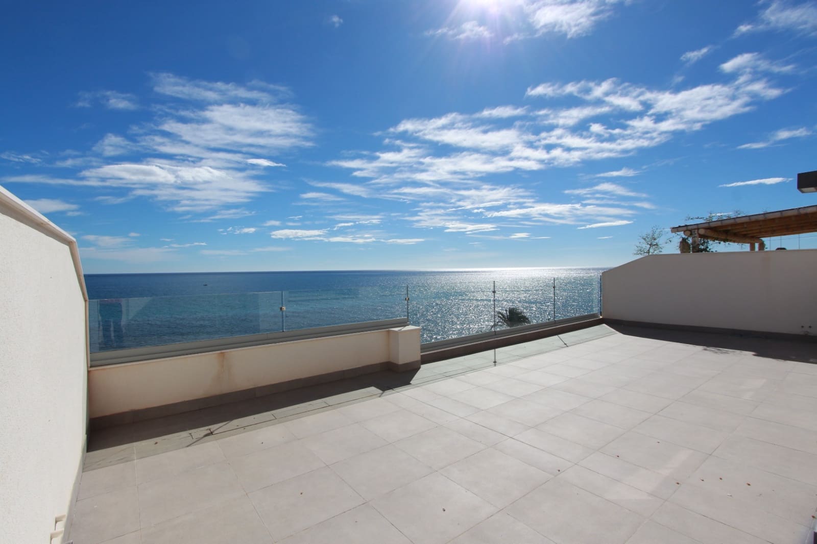 3 Zimmer Penthouse zu verkaufen in La Villajoyosa / Vila Joiosa mit Pool Garage - 1.650.000 € (Ref: 9588398)