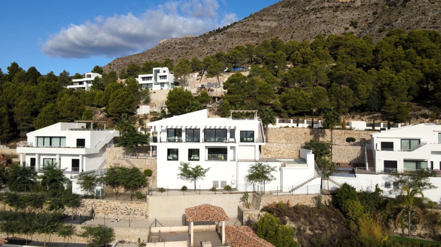 Chalet de 3 habitaciones en Altea en venta con piscina garaje - 1.445.000 € (Ref: 9589281)