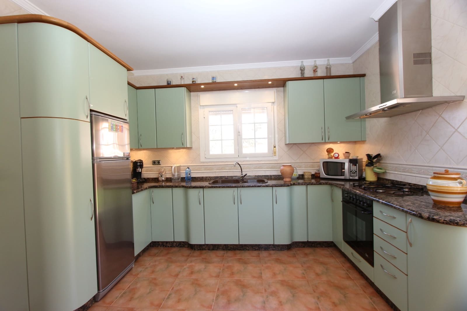 5 chambre Villa/Maison à vendre à Calpe / Calp avec piscine garage - 737 000 € (Ref: 9589286)